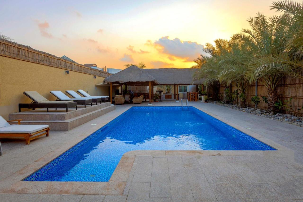 Dar 66 4Br Pool Villa With Jacuzzi Рас-эль-Хайма Экстерьер фото