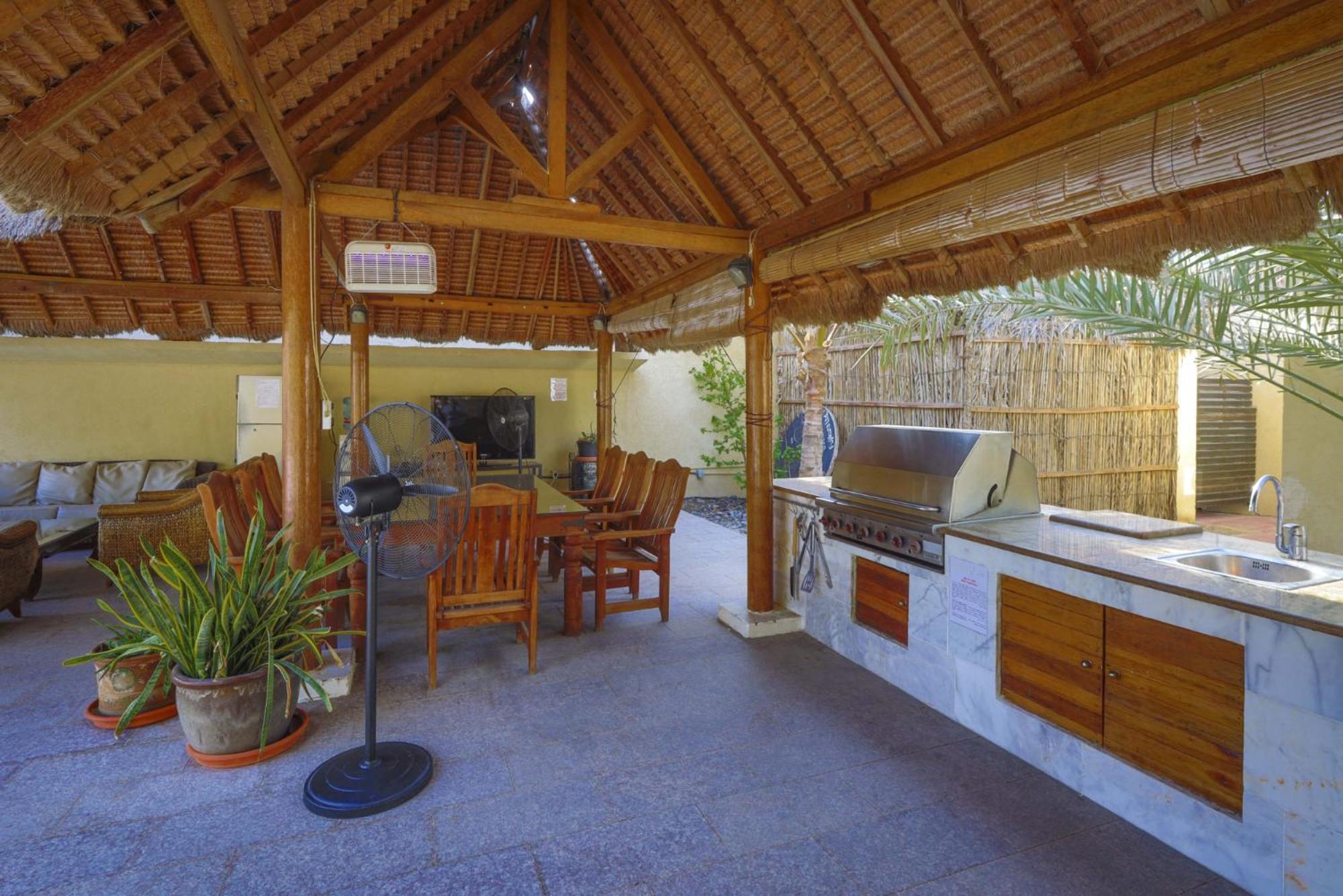 Dar 66 4Br Pool Villa With Jacuzzi Рас-эль-Хайма Экстерьер фото